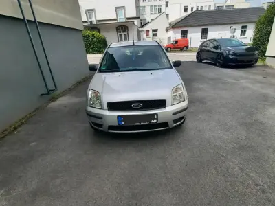 Gebraucht Ford Fusion 90 PS (66 kW) 2003 Silber Kleinwagen
