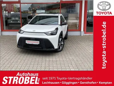 Neu Toyota Aygo X Active 116 PS (85 kW) 2026 Weiß SUV