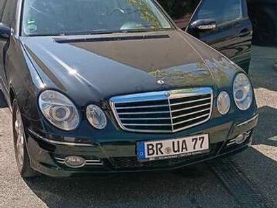 Mercedes E200