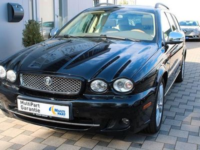 Gebraucht Jaguar X-type Executive 230 PS (169 kW) 2009 Grün Kombi