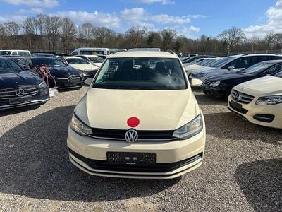 Gebraucht VW Touran 116 PS (85 kW) 2019 Beige Van / Kleinbus