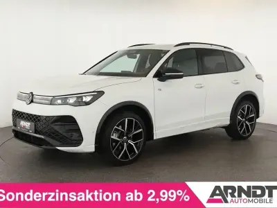 Second-hand VW Tiguan R-line 265 CP (194 kW) 2025 Alb SUV