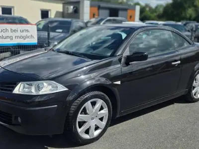 Gebraucht Renault Mégane Cabriolet Dynamique 150 PS (110 kW) 2007 Perlmuttschwarz Cabrio
