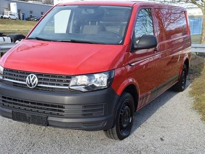 Gebraucht VW T6 102 PS (75 kW) 2016 Rot Van