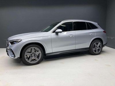 Gebraucht Mercedes GLC220 AMG 197 PS (144 kW) 2024 Silber SUV