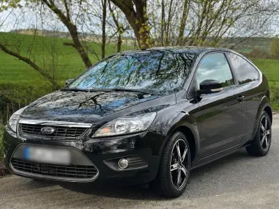 Second-hand Ford Focus 100 CP (73 kW) 2009 Negru Hatchback