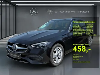 Gebraucht Mercedes C300e Avantgarde 197 PS (144 kW) 2024 Schwarz Limousine