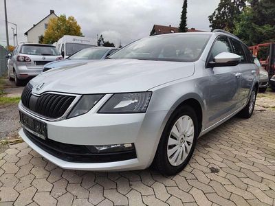 Gebraucht Skoda Octavia Ambition 116 PS (85 kW) 2017 Silber Kombi