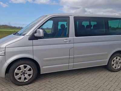 Second-hand VW T5 131 CP (96 kW) 2005 Argintiu Van