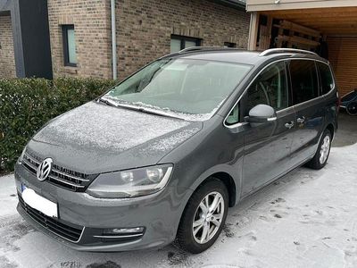 Gebraucht VW Sharan Highline 140 PS (102 kW) 2012 Grau Van / Kleinbus