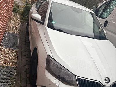 Gebraucht Skoda Fabia 90 PS (66 kW) 2016 Limousine