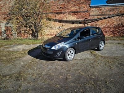 Gebraucht Opel Corsa 101 PS (74 kW) 2013 Schwarz Kleinwagen