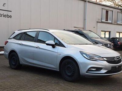 Silber Gebraucht 2018 Opel Astra Edition Kombi | 7.950 € (Guter Preis)