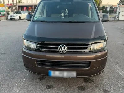 Gebraucht VW Multivan 140 PS (102 kW) 2010 Braun Van / Kleinbus