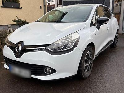 Gebraucht Renault Clio IV LIMITED 73 PS (53 kW) 2015 Weiß Kleinwagen