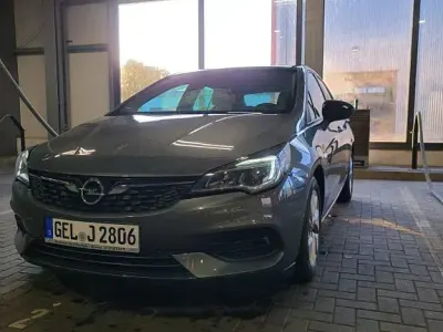 Gebraucht Opel Astra Business Edition 110 PS (80 kW) 2021 Grau Limousine
