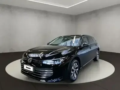 Neu VW Passat 150 PS (110 kW) 2026 Grenadillschwarz metallic Kombi