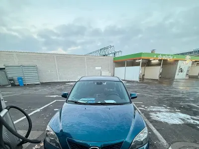 Gebraucht Mazda 3 Inclusive 105 PS (77 kW) 2007 Blau Limousine