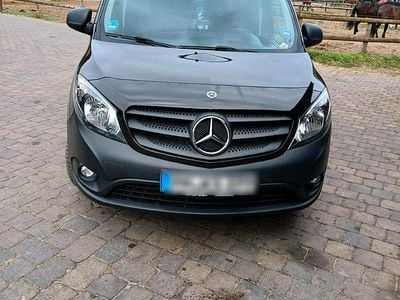 Mercedes Citan 111