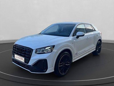 Gebraucht Audi Q2 S-Line 150 PS (110 kW) 2024 Arkonaweiss (grau) SUV