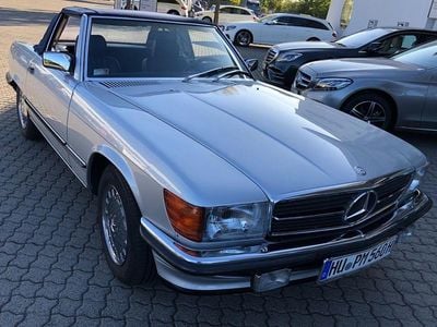 Gebraucht Mercedes 560 227 PS (166 kW) 1986 Silber Cabrio