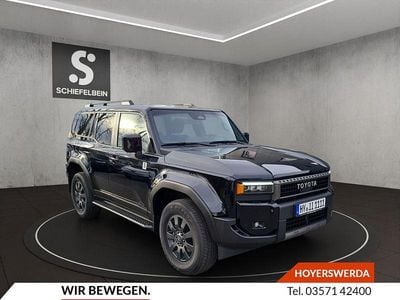 Neu Toyota Land Cruiser Executive 205 PS (150 kW) 2025 Tiefschwarz mica metallic SUV