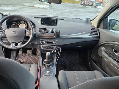 Weiß Gebraucht 2013 Renault Mégane GrandTour Kombi | 4.750 € (Fairer Preis)