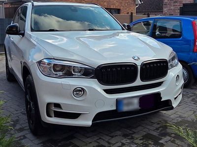 Second-hand BMW X5 231 CP (169 kW) 2015 Alb SUV