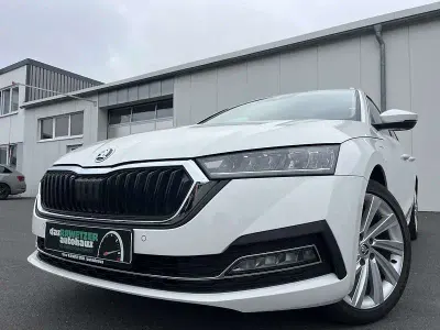 Gebraucht Skoda Octavia Style 204 PS (150 kW) 2022 Candyweiss Kombi