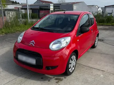 Gebraucht Citroën C1 60 PS (44 kW) 2011 Rot Kleinwagen