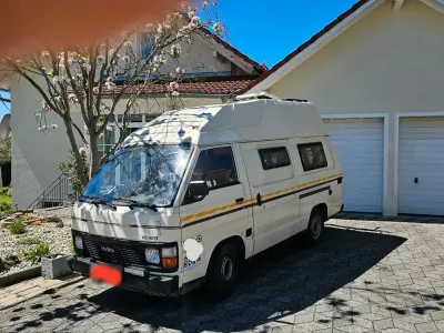 Brugt Toyota HiAce 75 HK (55 kW) 1985 MPV