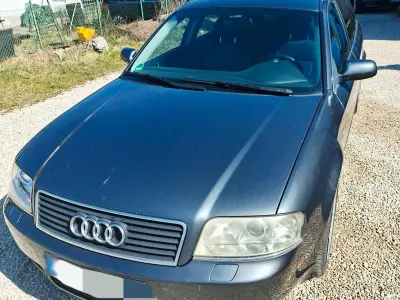 Gebraucht Audi A6 163 PS (119 kW) 2004 Blau Kombi