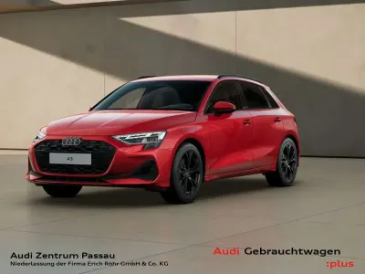 Gebraucht Audi A3 Sport 204 PS (150 kW) 2025 Rot Limousine