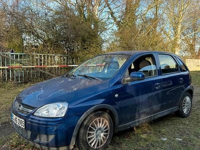 Blau Gebraucht 2003 Opel Corsa Kleinwagen | 700 € (Guter Preis)