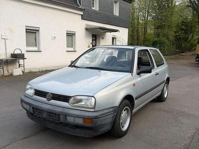 Usata VW Golf III 75 CV (55 kW) 1993 Argento Utilitaria