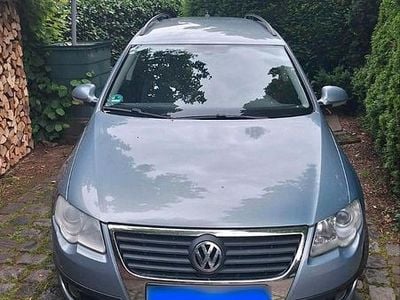 Gebraucht VW Passat 122 PS (89 kW) 2010 Andere farben Kombi