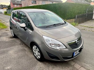 Usata Opel Meriva 101 CV (74 kW) 2010 Marrone Monovolume