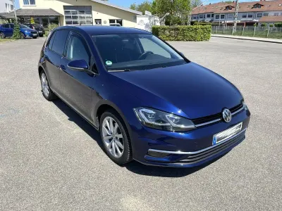 Gebraucht VW Golf VII 125 PS (91 kW) 2018 Blau Limousine