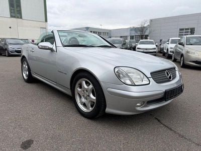 Gebraucht Mercedes SLK230 197 PS (144 kW) 2001 Silber Cabrio