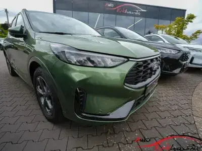 Gebraucht Ford Kuga ST-Line 186 PS (136 kW) 2025 Schwarz SUV
