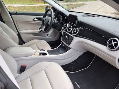 gebraucht Mercedes CLA250 Scheckheft bei / Be Xenon,.