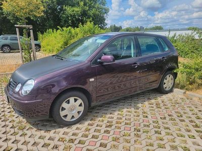 Gebraucht VW Polo Basis 75 PS (55 kW) 2001 Rot Limousine
