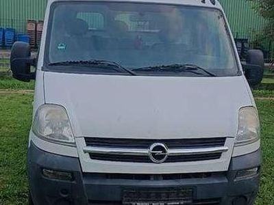 Opel Movano