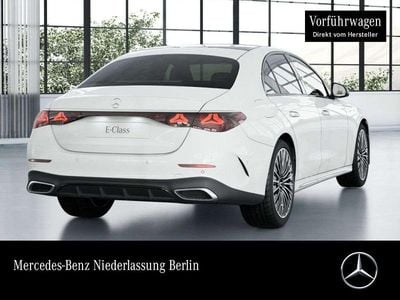 Weiß Gebraucht 2025 Mercedes E200 AMG line Limousine | 61.500 € (Teuer)