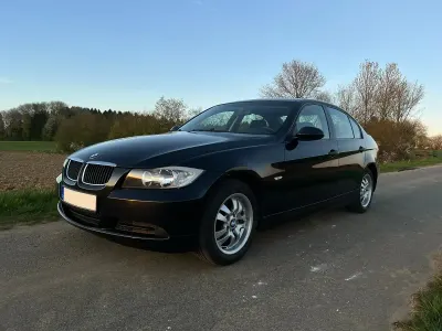 Gebraucht BMW 320 150 PS (110 kW) 2006 Schwarz Limousine