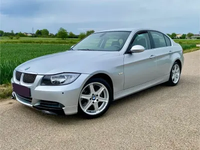 Käytetty BMW 330 Sport Line 272 HP (200 kW) 2008 Hopea Sedan