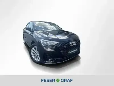 Gebraucht Audi Q3 Sportback Ambiente 200 PS (147 kW) 2022 Mythosschwarz metallic SUV