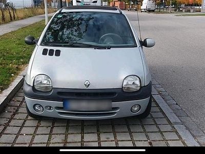 Usata Renault Twingo 75 CV (55 kW) 2001 Argento Utilitaria