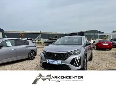 Gebraucht Peugeot 2008 Style 101 PS (74 kW) 2025 SUV