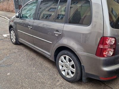 Gebraucht VW Touran Trendline 140 PS (102 kW) 2010 Grau Van / Kleinbus